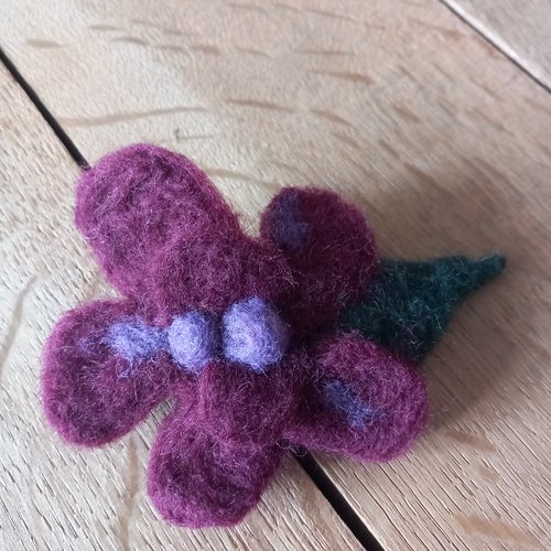 Barrette fleur
