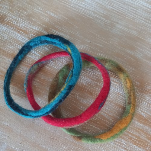 Bracelet laine feutrée
