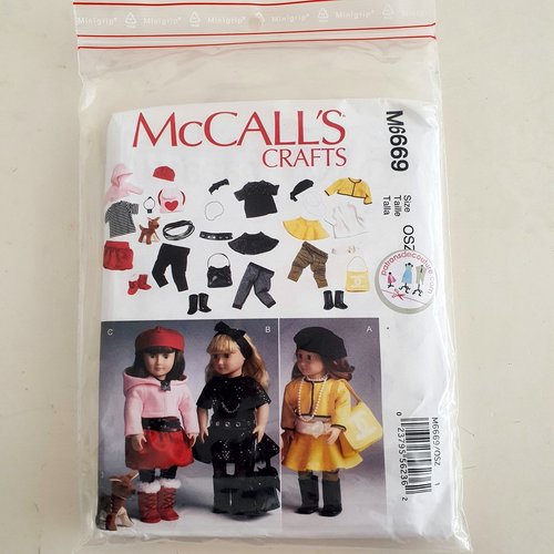 Patron mccalls crafts pour couture vetements de poupees taille 46 cm.