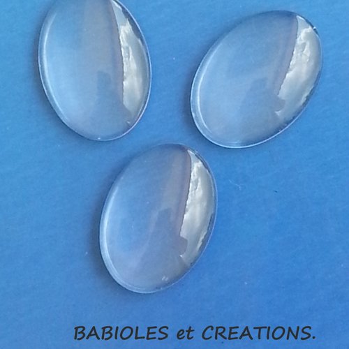Cabochons loupes transparents ovales 18 x 25 mm