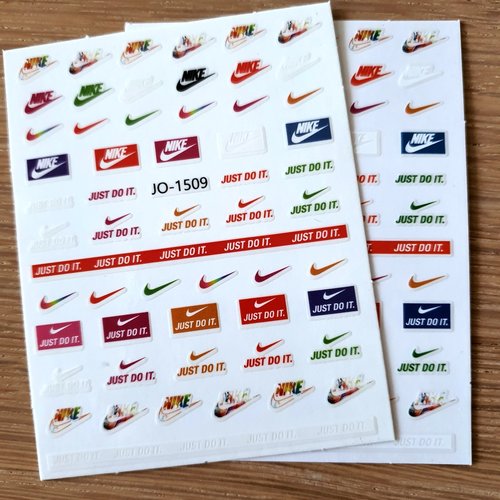 1 grande carte stickers logos marque de sport (479.5137)