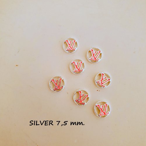 Bijoux d'ongles logos en métal sigle coloré rose (487.9901)