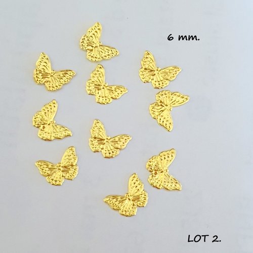 Lot de 10 bijoux d'ongles pour nail art en métal doré (490.5329)