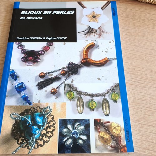 Livre "bijoux en perles de murano"