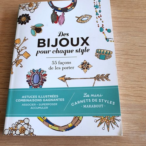 Livre "des bijoux pour chaque style"