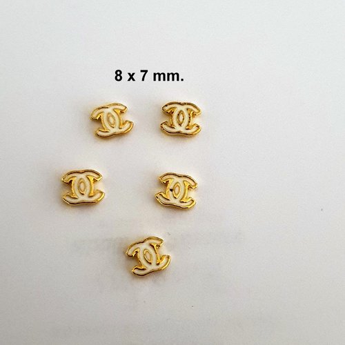 Bijoux d'ongles charms pour nail art en métal doré et blanc (509.1628)