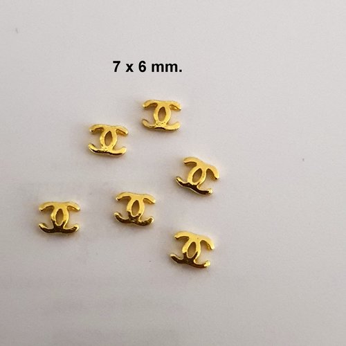 Bijoux d'ongles charms pour nail art en métal doré (509.1632)