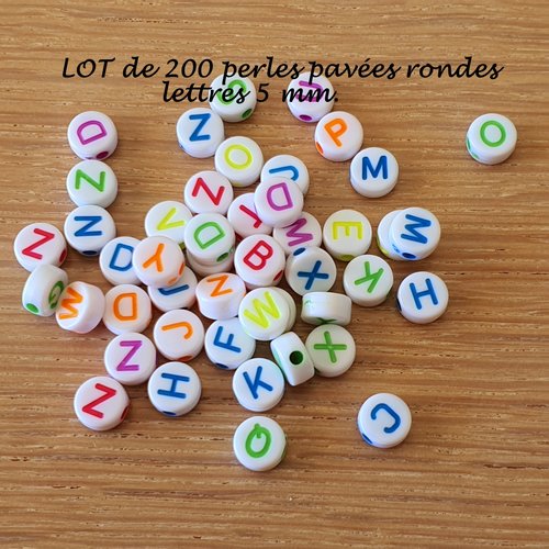 Lot de 200 perles lettres alphabet rondes plates.