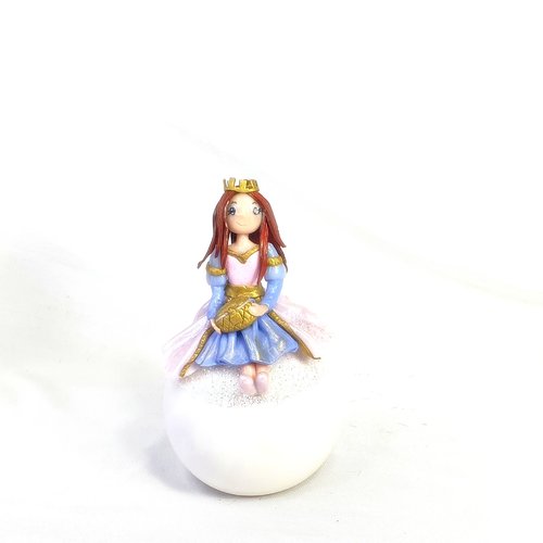 Veilleuse princesse, veilleuse enfant, princesse fimo, miniature fimo, luminaire enfant, objet décoratif chambre bébé