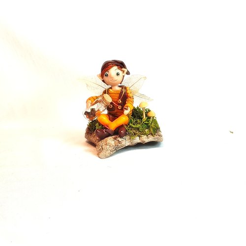 Lutin elfe fimo, fiole verre, gâteaux miniature pâte polymère, décor écorce d 'arbre, mousse naturelle