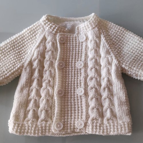 Paletot/veste/brassière  fait main en pure laine