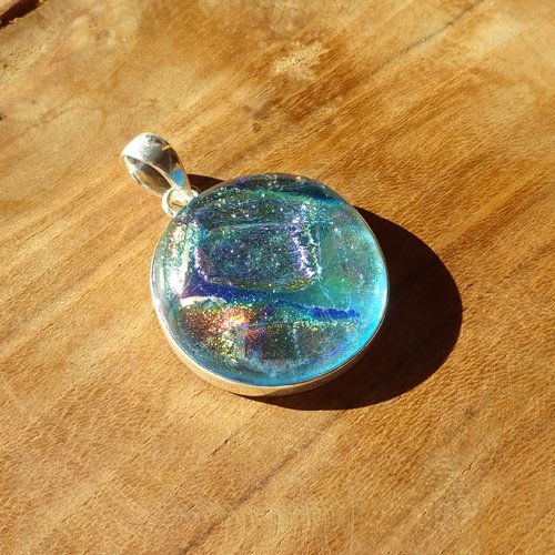 Pendentif charm en argent massif 925 avec verre dichroïque aux couleurs turquoise, pendentif à vendre sans la chaîne, pièce unique