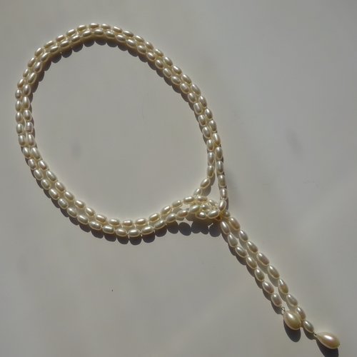 Sautoir longueur, collier écharpe 128cm, perle d'eau douce de culture, perle forme allongée, couleur blanche