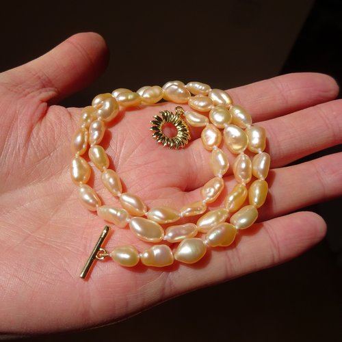Collier perles de culture keshi, perles de culture d'eau douce,  forme baroque, longueur 42 cm ou sur mesure