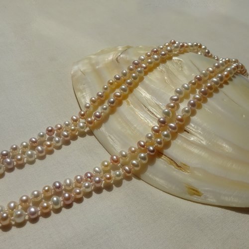 Coller ras du cou 2 rangs petites perles d'eau douce de culture perle presque ronde, couleur soie et douce, longueur 40 et 42cm