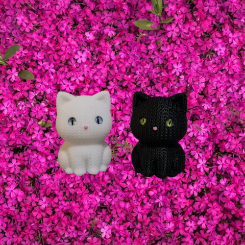 Chat tricot imprimé 3d • figurine déco kawaii • 14 couleurs • 3 tailles (6cm yeux colorés, 15cm &amp; 24cm yeux boutons) • cadeau chat