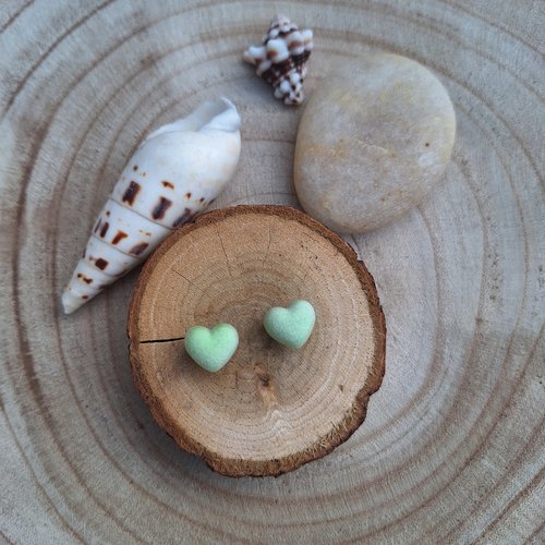 Boucles d'oreilles coeur feutrine vert
