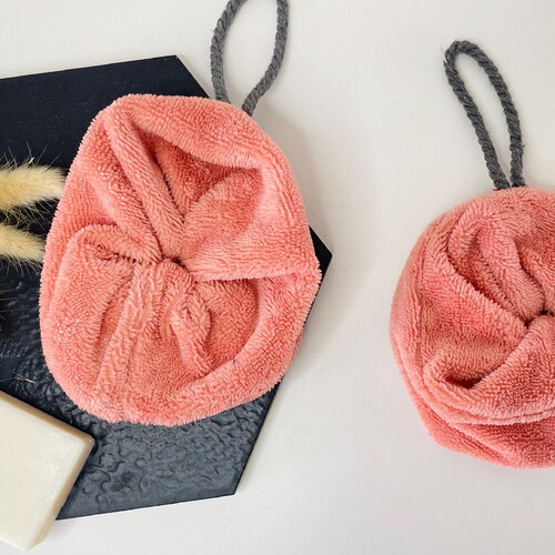 Fleur de douche éponge de bambou rose