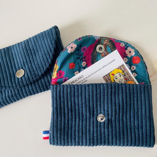 Porte cartes en velours côtelé bleu marine et coton sainte vierge guadalupe