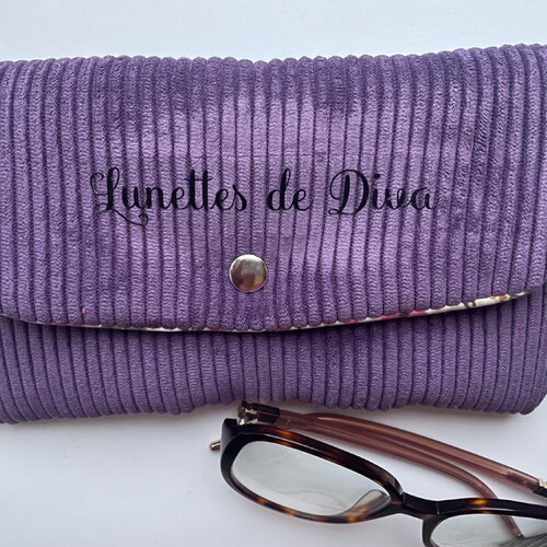 Étui à lunettes en velours côtelé violet