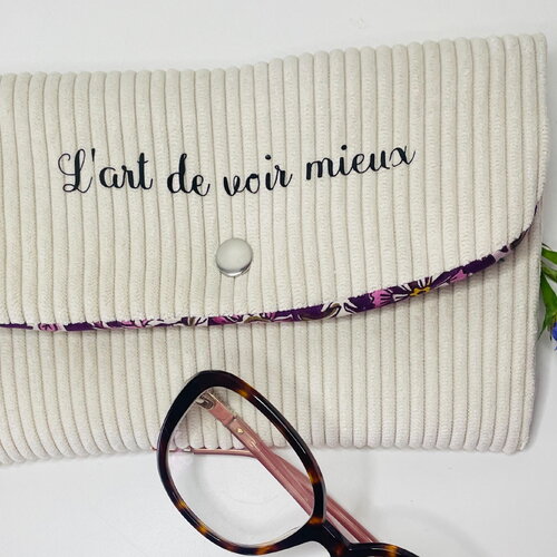 Étui à lunettes en velours côtelé blanc