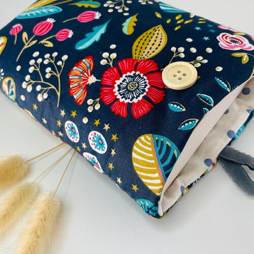 Pochette en tissu pour téléphone portable fleurs du soir (max. 8,5cm de largeur)