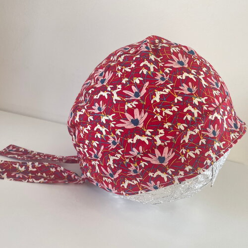 Calot de bloc fleurs iris blanc et fleurs rose