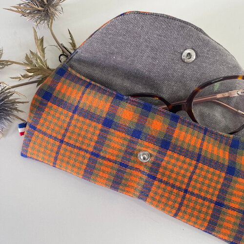 Étui à lunettes tartan écossais orange
