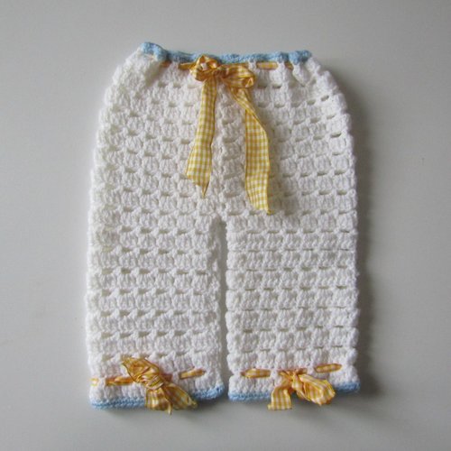 Pantalon bébé au crochet