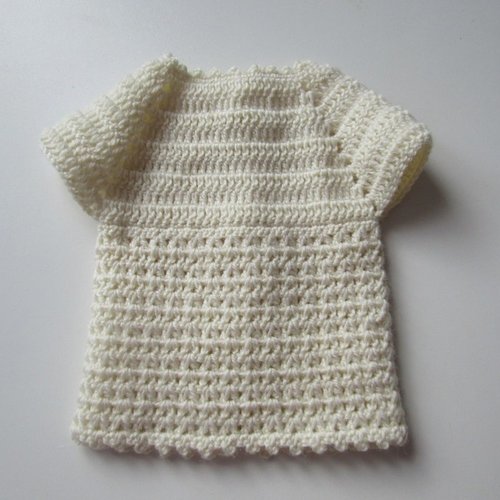 Brassière bébé au crochet laine mérinos