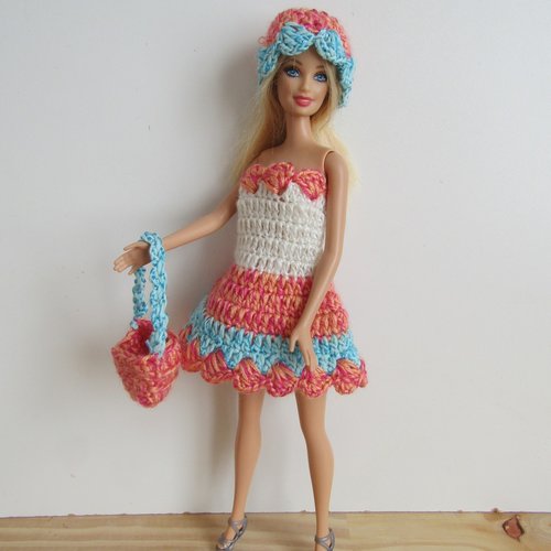 Ensemble " bernadette " pour poupée barbie