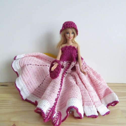 Tenue " mélissa " pour poupée barbie
