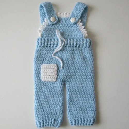 Salopette bébé 3/6 mois fait main au crochet