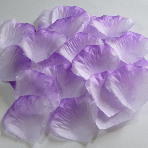 50 pétales de fleurs en soie  violet et blanc  5,5cm