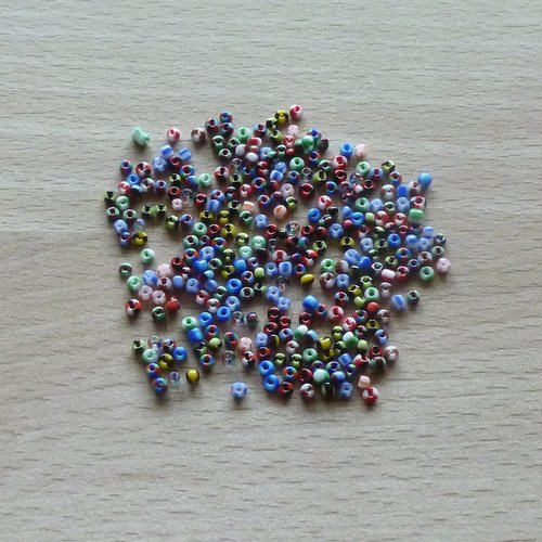 500 perles de rocailles en verre multicolore de 1 à 3mm
