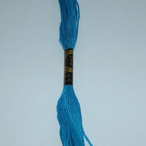 Réf.212- échevette dmc turquoise fil à broder longueur 8m