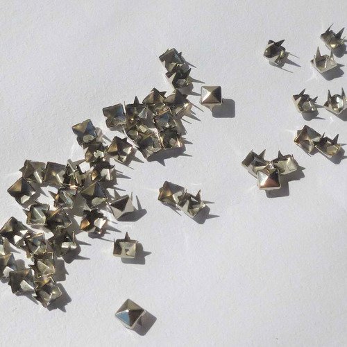 20 rivets clous 5mm métal argenté