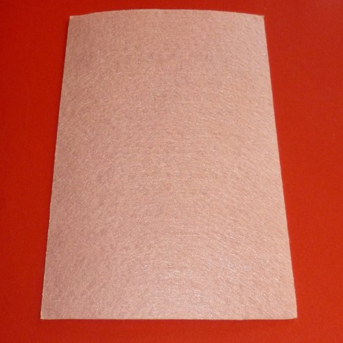 Réf.20 - coupon feutrine rose 15x10cm