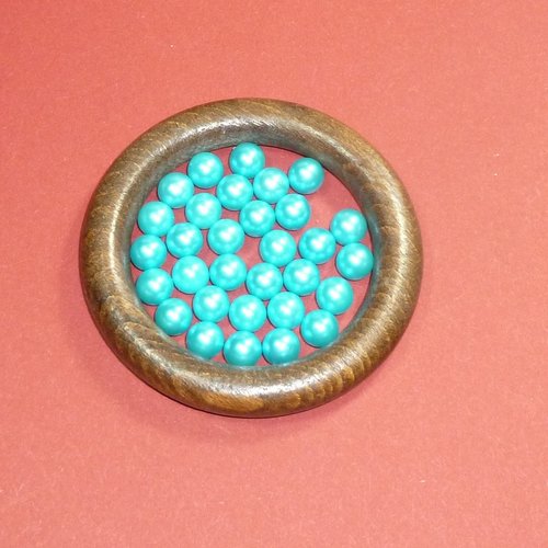 31 perles turquoises sans trou 8mm