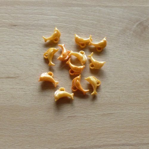 12 pendentifs dauphins orange 19mm