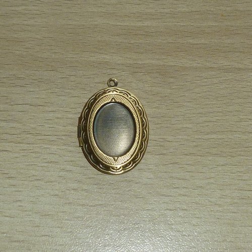 Pendentif porte-photo ovale bronze 30mm