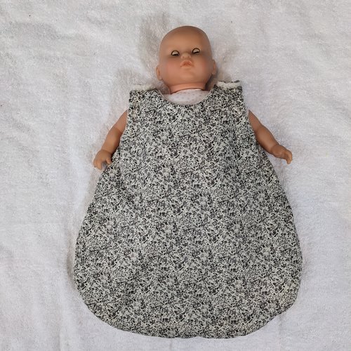 Gigoteuse turbulette poupée poupon corolle 42 cm interactif lila chérie