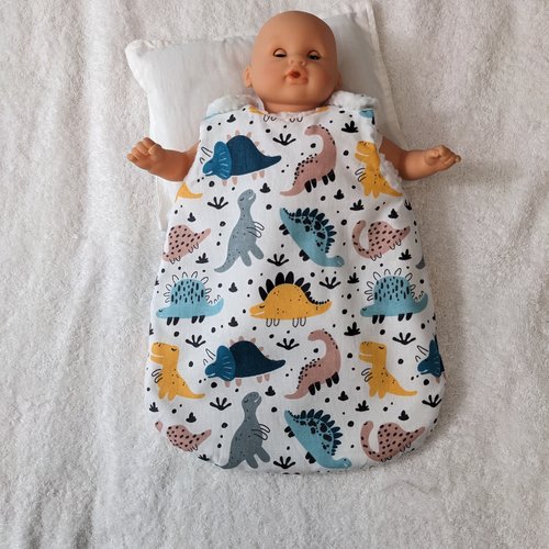 Gigoteuse turbulette poupée poupon corolle 30 cm