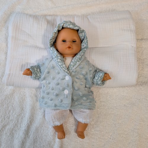 Vêtements habits poupée poupon corolle 30 cm manteau