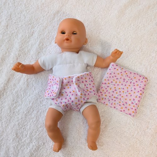 Vêtements habits couche lavable pour poupée poupon corolle 30 cm