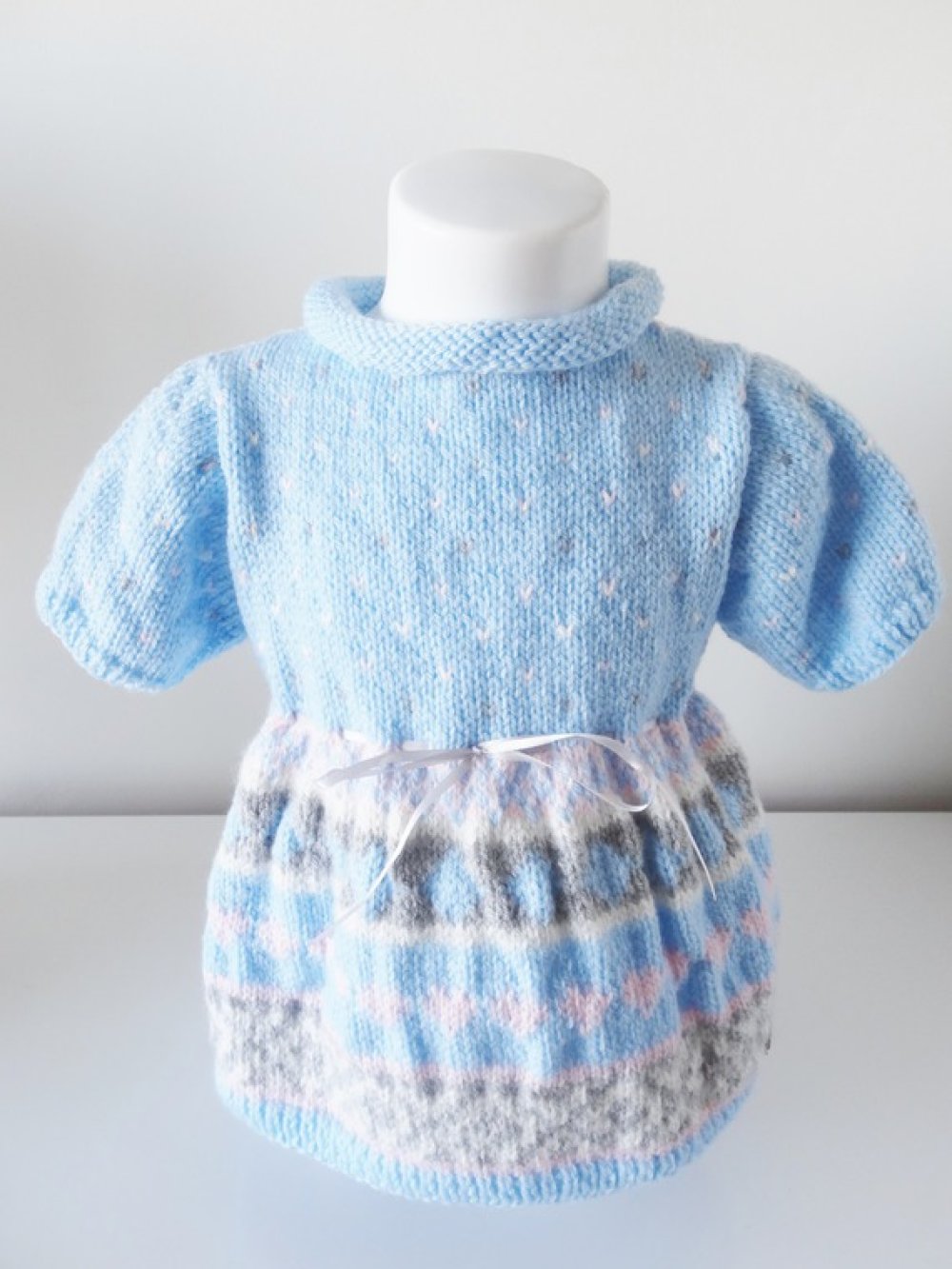 Robe Bebe En Jacquard Robe Tricotee A La Main En Laine Pour Bebe De 3 6 Mois Un Grand Marche