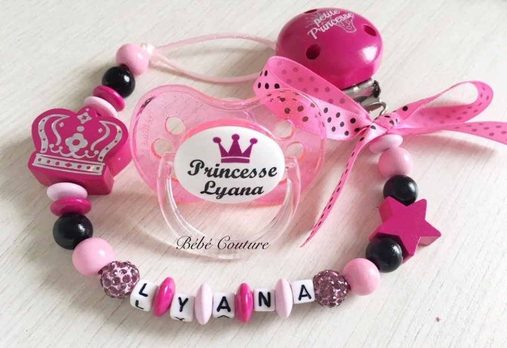 Chaîne de tétine avec Nom Poney Princesse étoile bébé fille rose bois handmade 