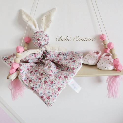 Doudou lapinou liberty rose/blanc bébé couture