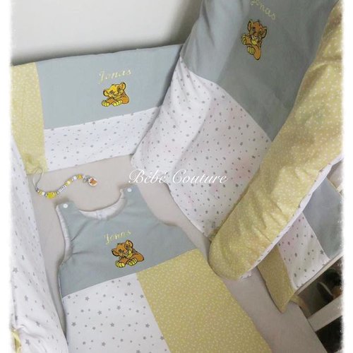 Ensemble Tour De Lit Gigoteuse Roi Lion Jaune Gris Blanc Un Grand Marche