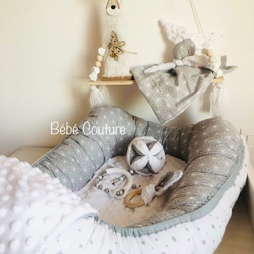 Baby nest (cocon) gris géométrique/minky blanc